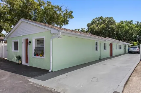 1760 Ezelle Avenue Largo FL 33770