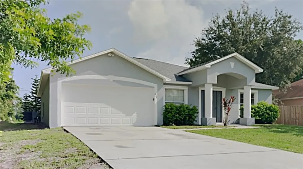 670 Londonderry Circle SE Palm Bay FL 32909