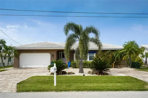 351 Capri Isles Court Punta Gorda FL 33950