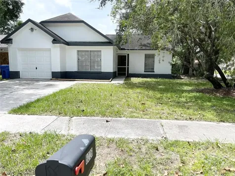 8226 Clermont Street Tampa FL 33637