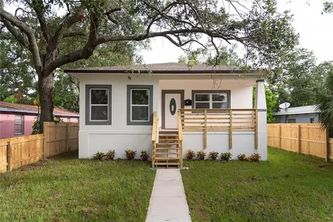 511 16th Avenue S St Petersburg FL 33701