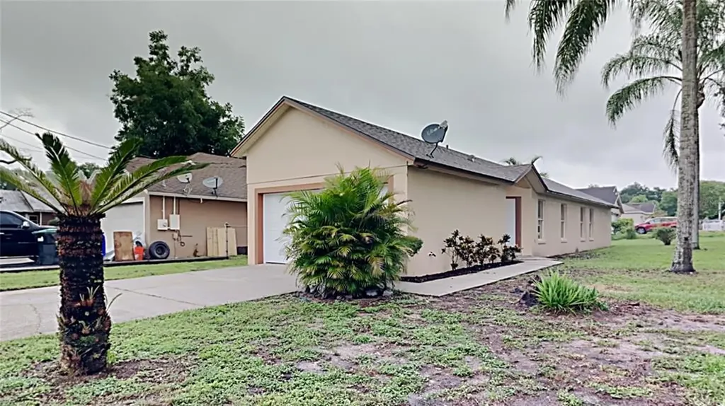 1607 N Lakewood Avenue Ocoee FL 34761