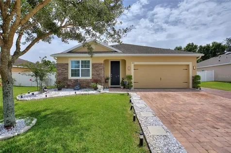 260 Whispering Pines Way Davenport FL 33837