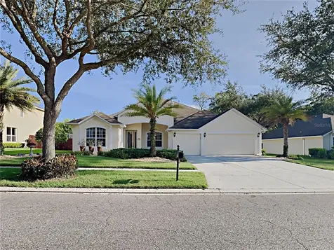 404 Apache Lane Seffner FL 33584