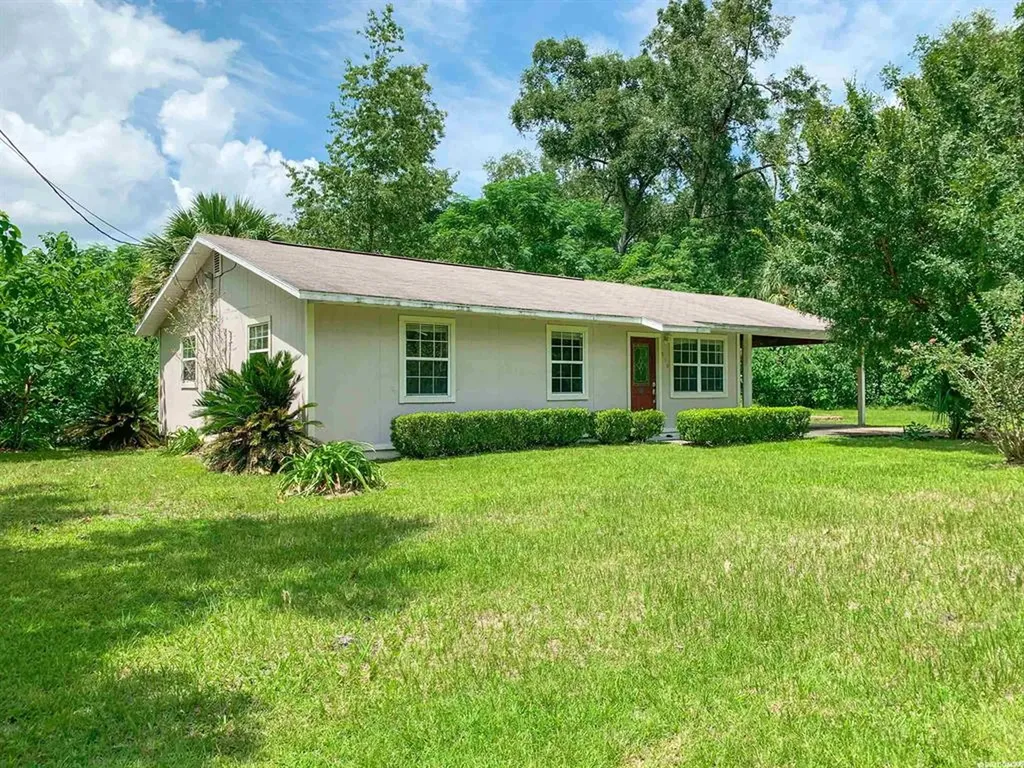 510 NW 253rd Street Newberry FL 32669
