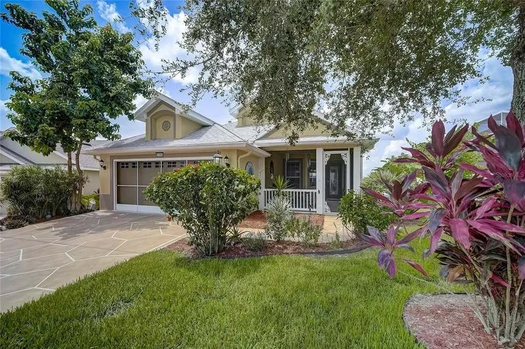 27305 Falcon Feather Way Leesburg FL 34748