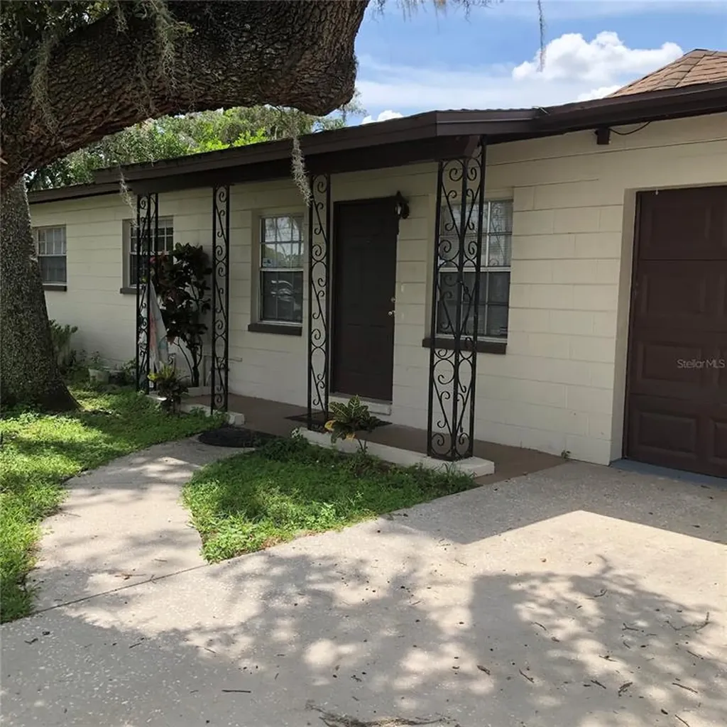 10916 N 22nd Street Tampa FL 33612