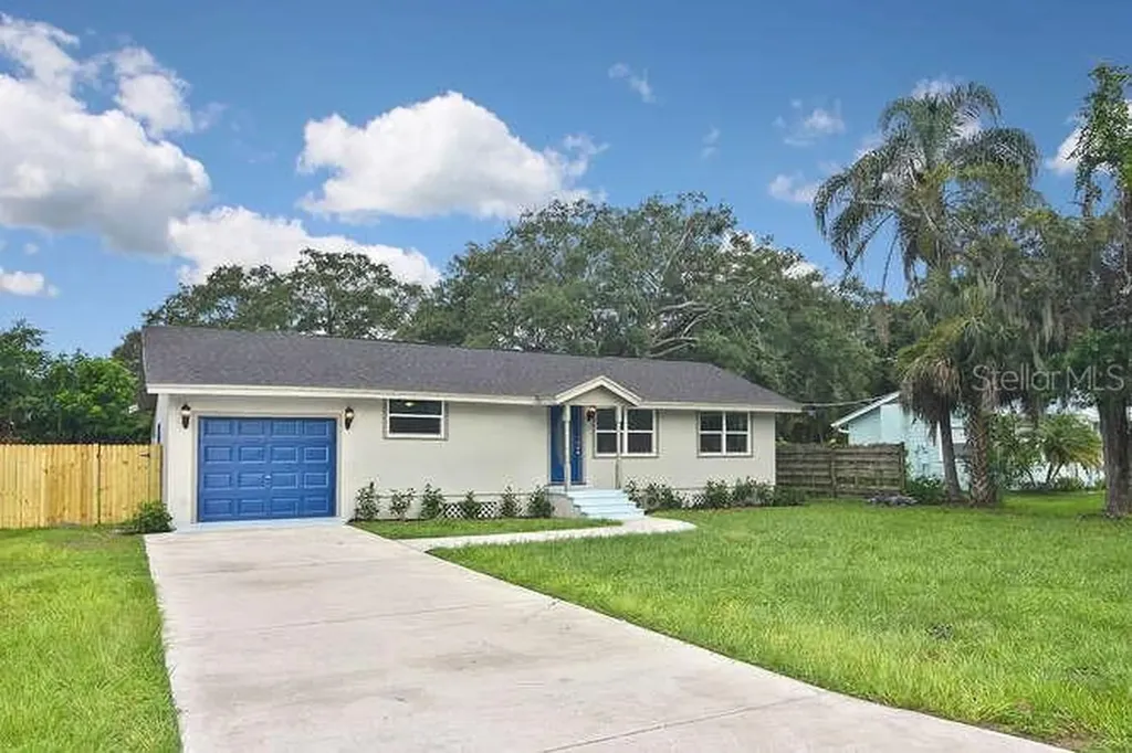 5402 24th Street W Bradenton FL 34207