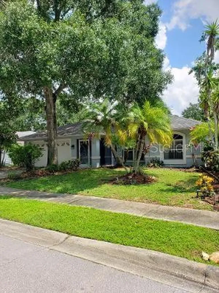 7509 42nd Court E Sarasota FL 34243