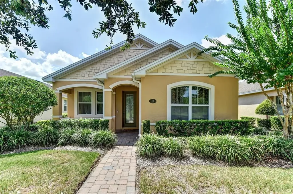 212 Thistledown Street Deland FL 32724