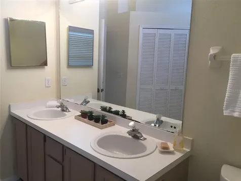 12154 Dickenson Lane Orlando FL 32821