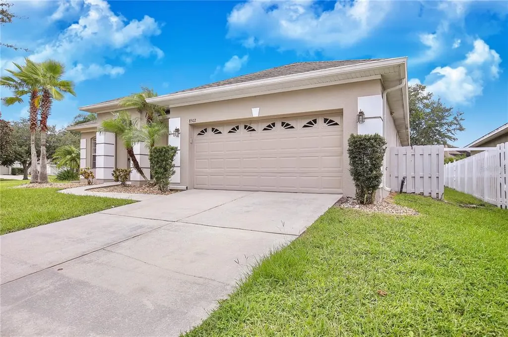 8502 Lake Windham Avenue Orlando FL 32829