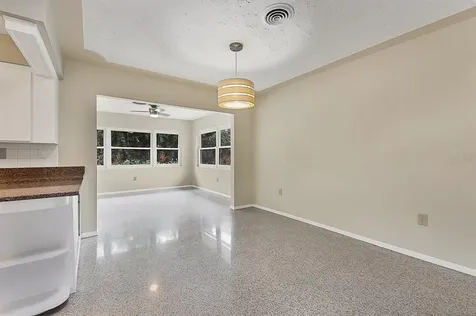 2847 Bougainvillea Street Sarasota FL 34239