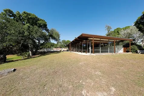 2847 Bougainvillea Street Sarasota FL 34239