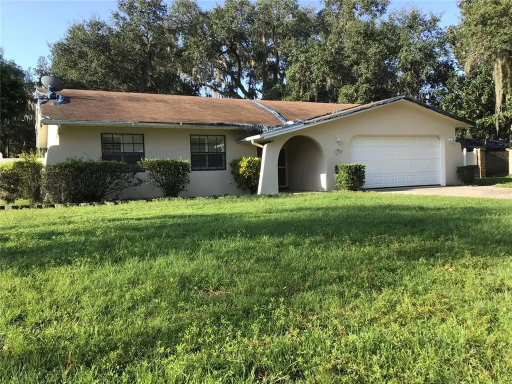 1528 Regal Court Kissimmee FL 34744