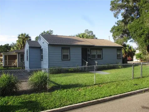 854 24th Avenue S St Petersburg FL 33705