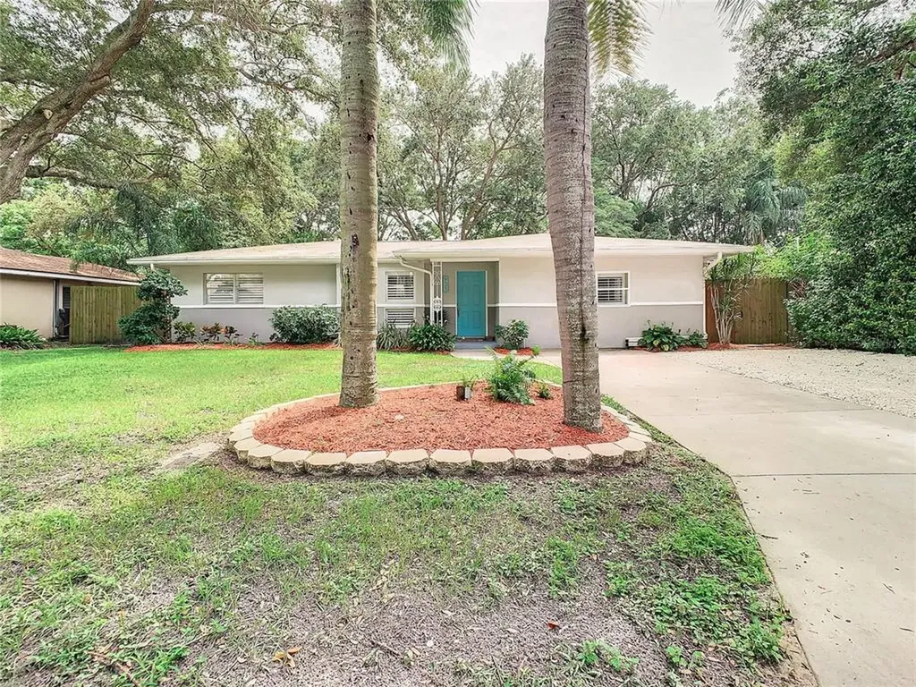 933 Lakewood Drive Dunedin FL 34698