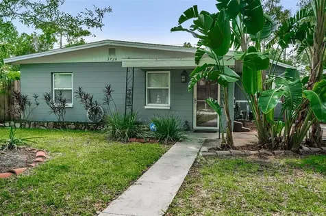 3724 41st Avenue N St Petersburg FL 33714