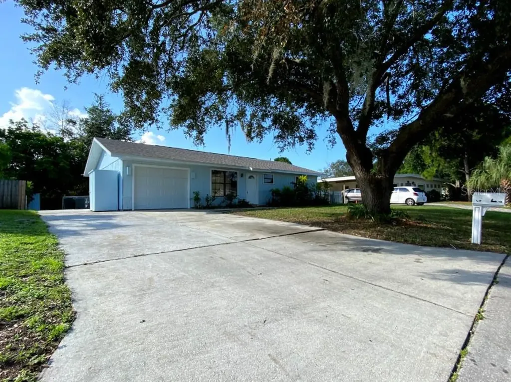 4420 3rd Avenue E Bradenton FL 34208