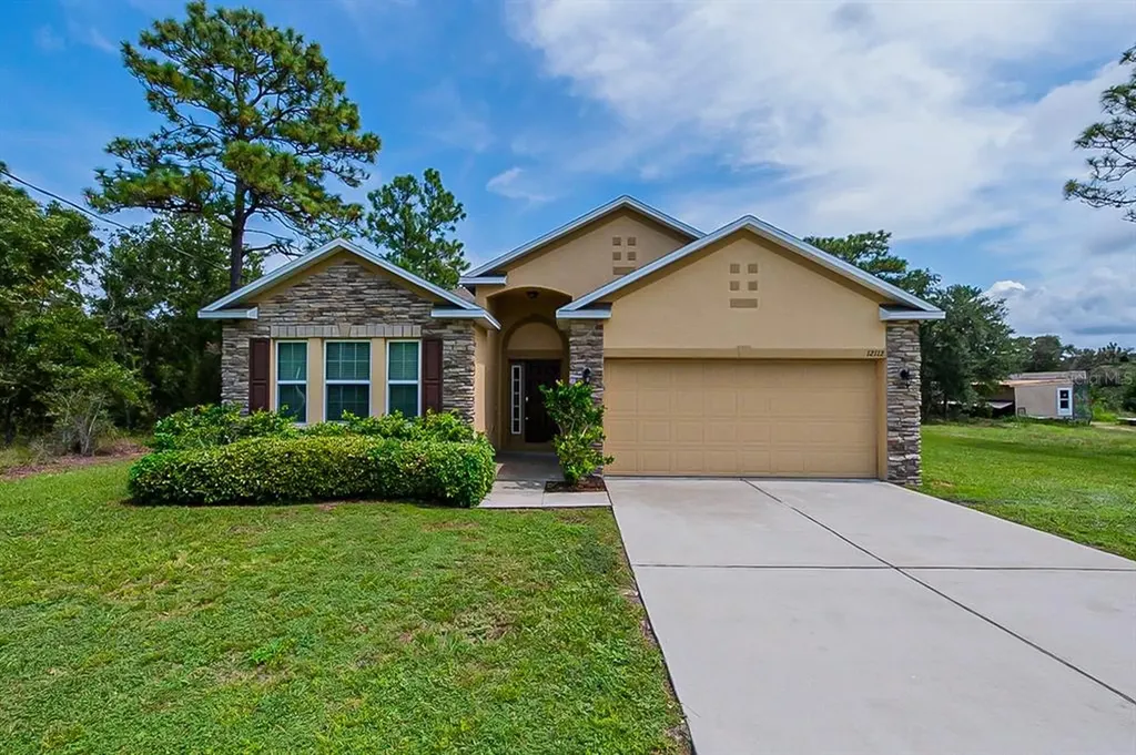 12112 Finch Road Weeki Wachee FL 34614