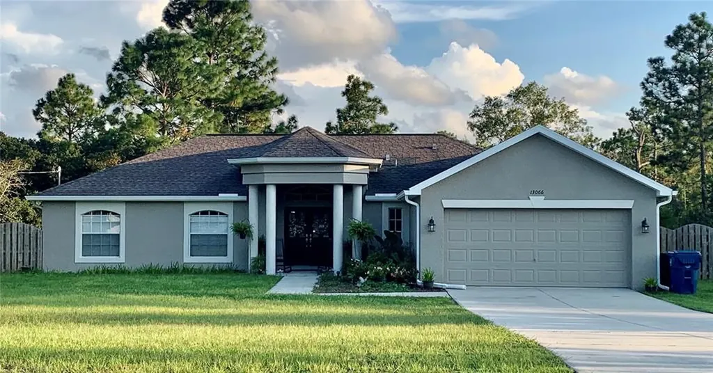 13066 Painted Bunting Avenue Weeki Wachee FL 34614