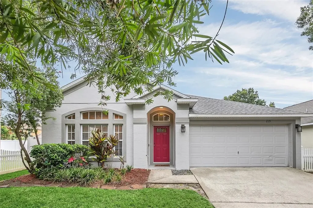 219 Copper Oak Court Apopka FL 32703