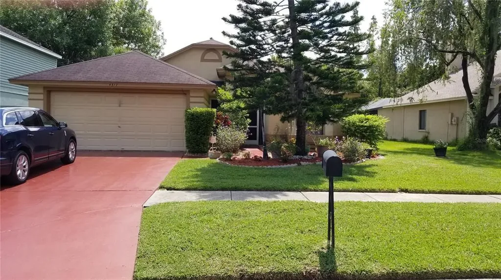 4317 Barret Avenue Plant City FL 33566