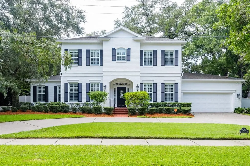 4210 W Beach Park Drive Tampa FL 33609