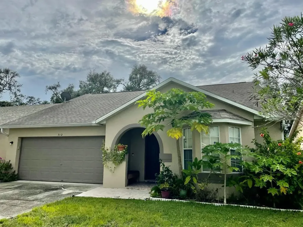 712 Mclean Court Orlando FL 32825