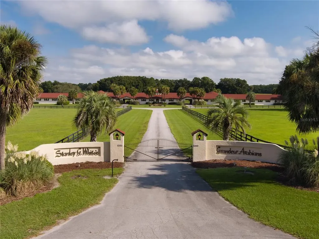 1001 W Highway 316 Citra FL 32113