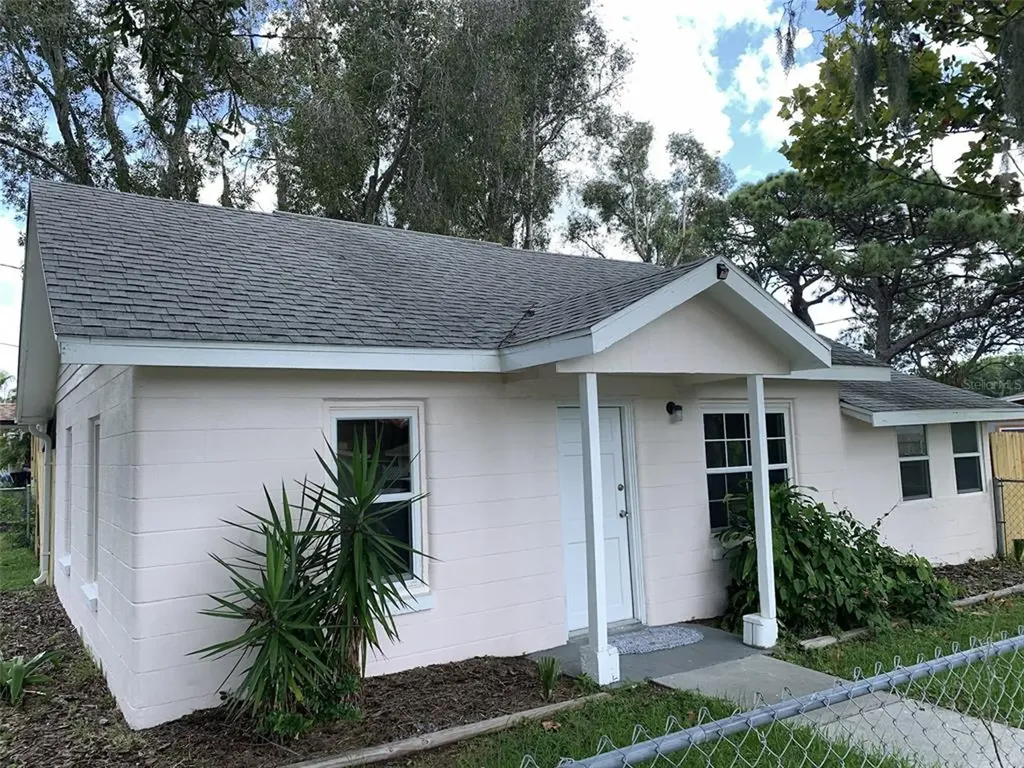 1729 Creek Lane Largo FL 33774