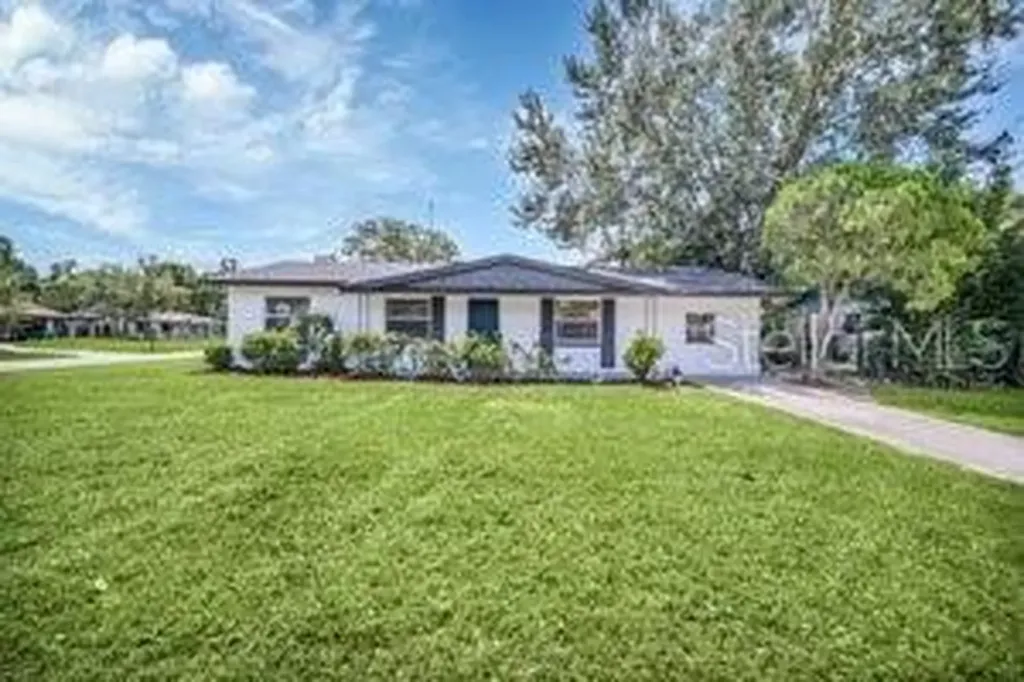 4422 Banneka Street Orlando FL 32811