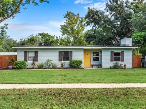 231 1st Street Chuluota FL 32766