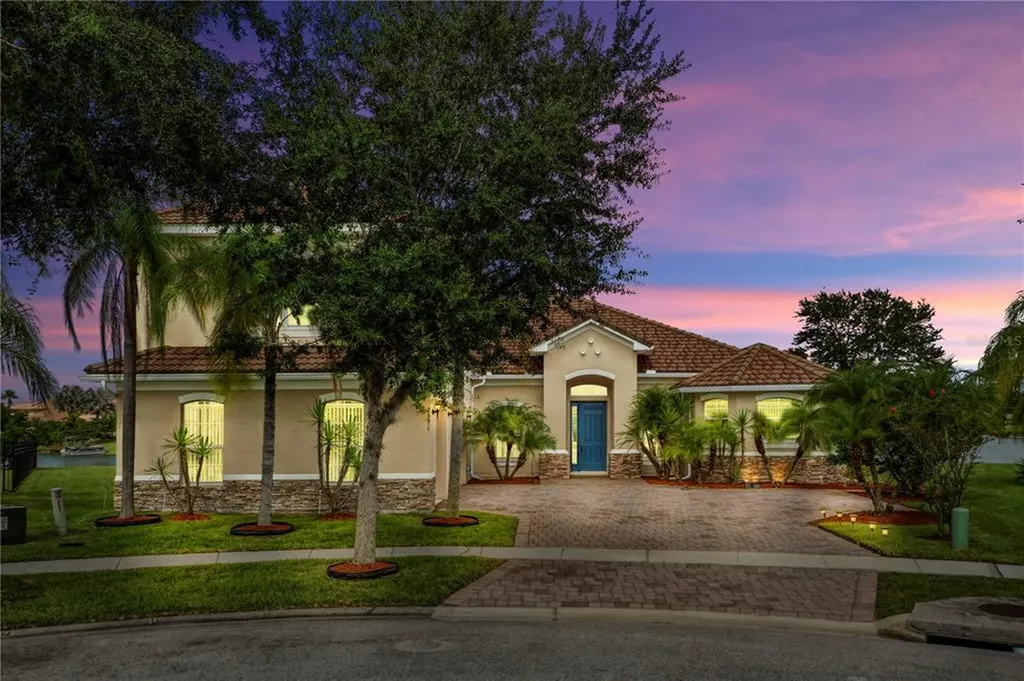 2391 Eagle Talon Court Kissimmee FL 34746