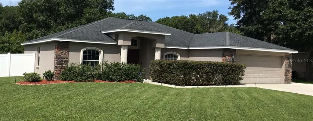 2968 Blackwater Oaks Drive Mulberry FL 33860