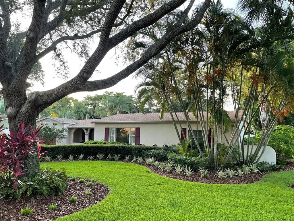 456 Rafael Boulevard NE St Petersburg FL 33704