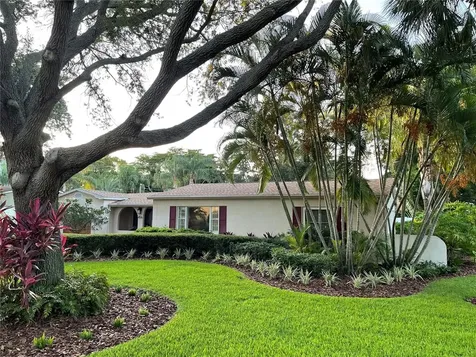 456 Rafael Boulevard NE St Petersburg FL 33704