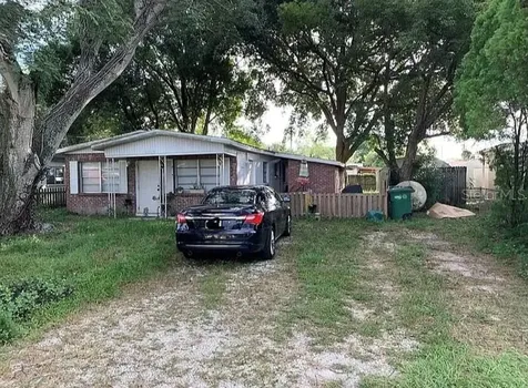 10205 N Altman Street Tampa FL 33612