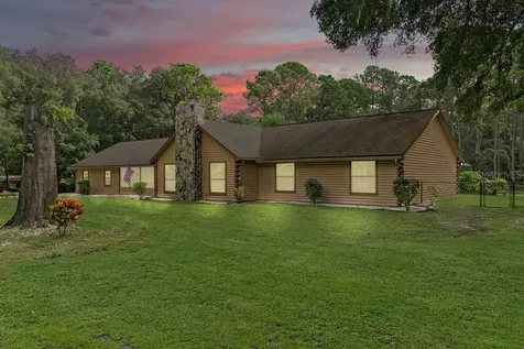 35 River Bluff Trail Debary FL 32713