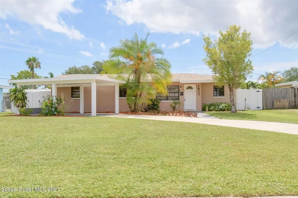 1933 Oakwood Drive Melbourne FL 32935