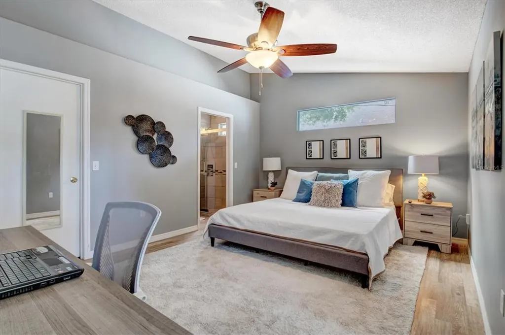 1019 Snead Avenue Sarasota FL 34237