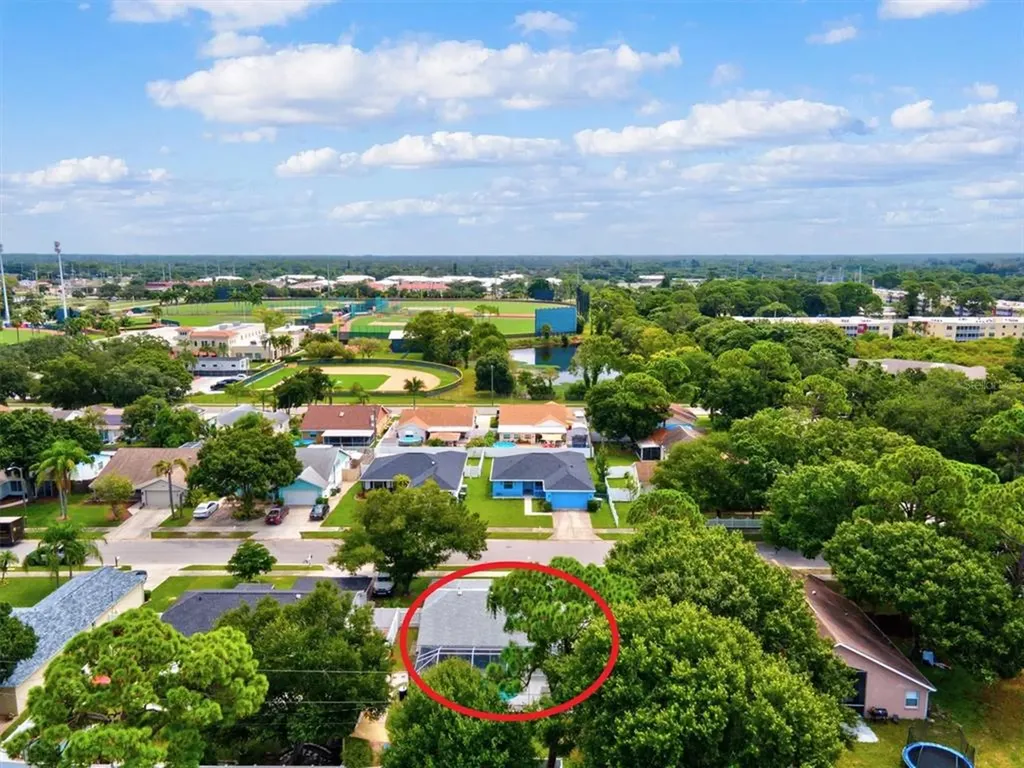 1019 Snead Avenue Sarasota FL 34237