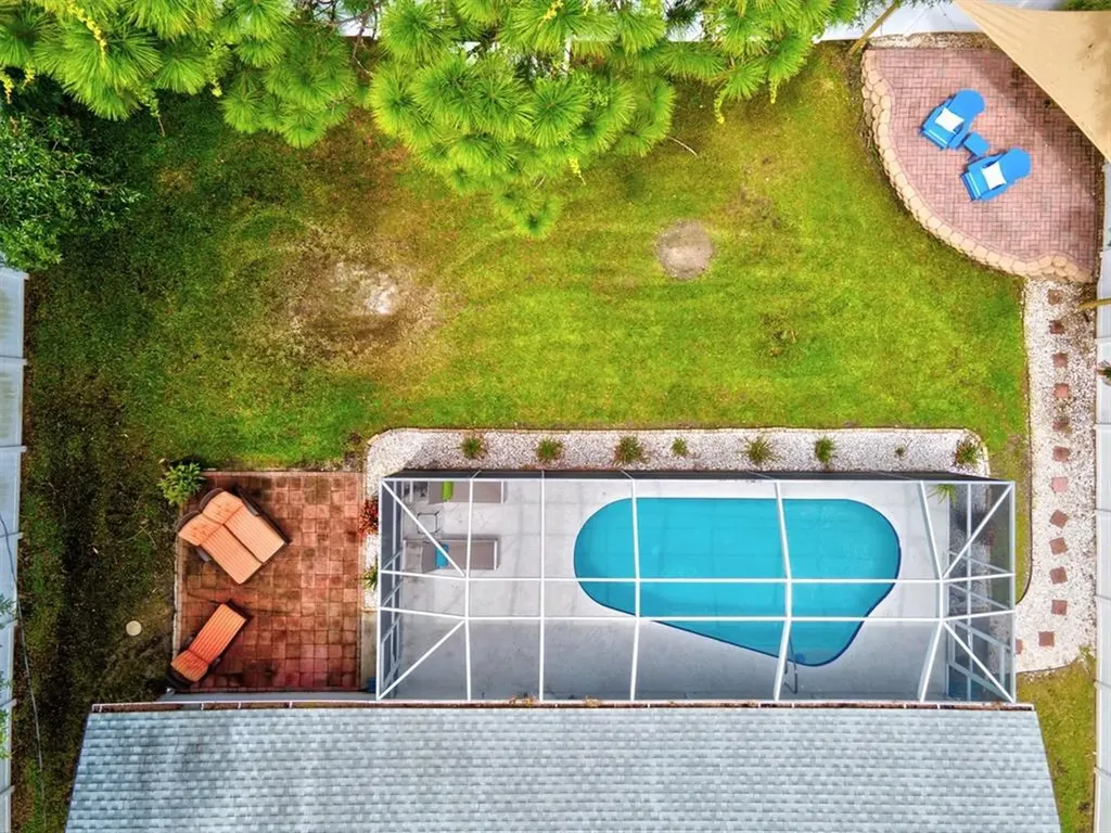 1019 Snead Avenue Sarasota FL 34237