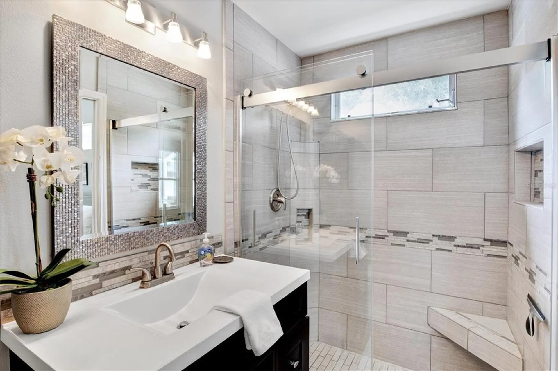 1019 Snead Avenue Sarasota FL 34237