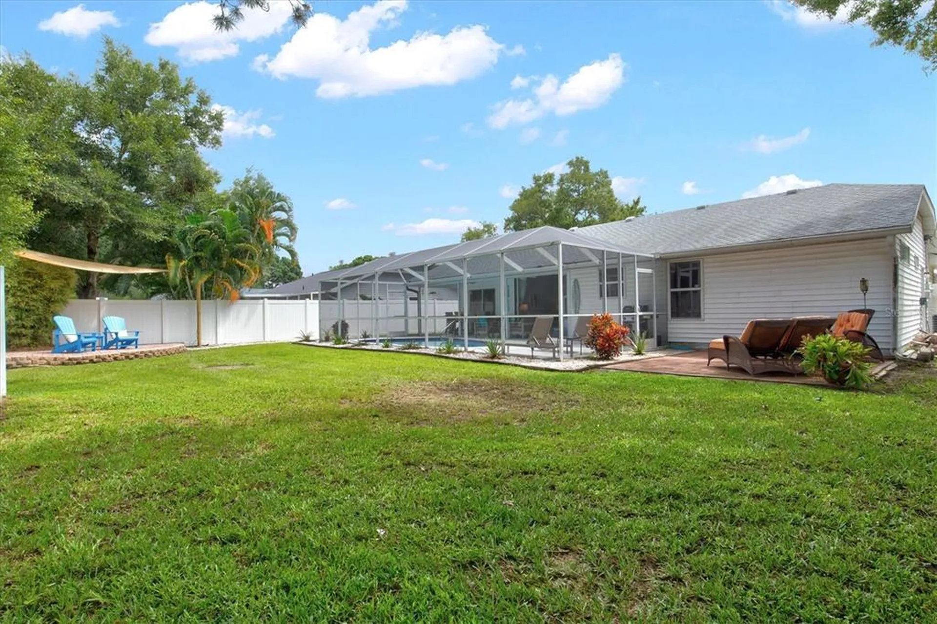 1019 Snead Avenue Sarasota FL 34237