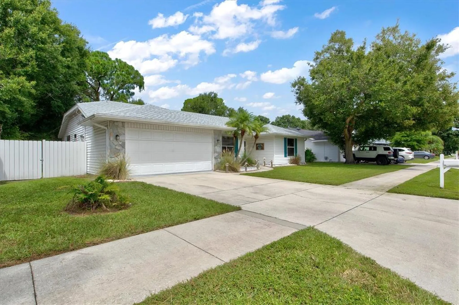 1019 Snead Avenue Sarasota FL 34237