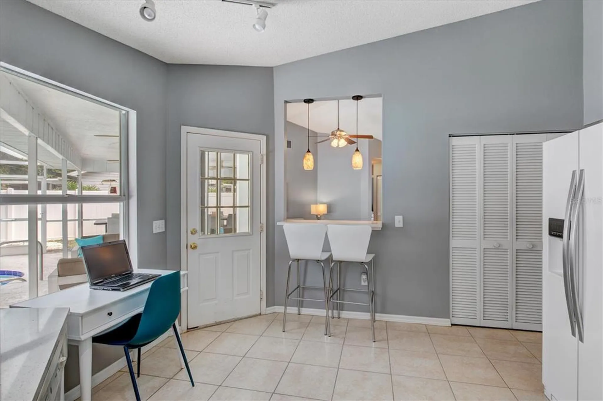 1019 Snead Avenue Sarasota FL 34237