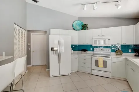 1019 Snead Avenue Sarasota FL 34237