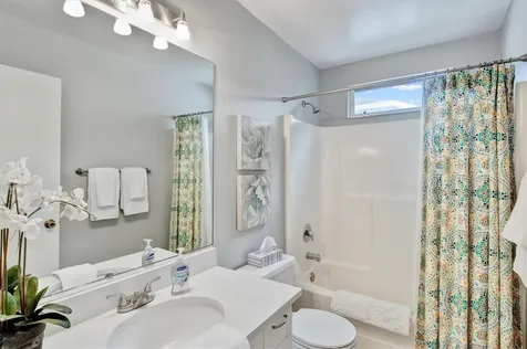 1019 Snead Avenue Sarasota FL 34237