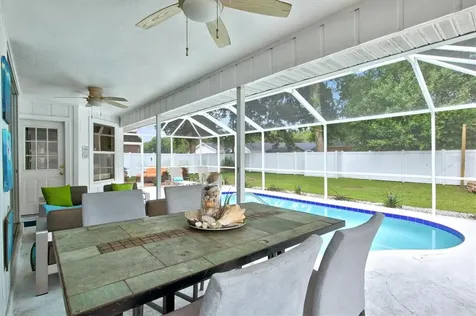 1019 Snead Avenue Sarasota FL 34237